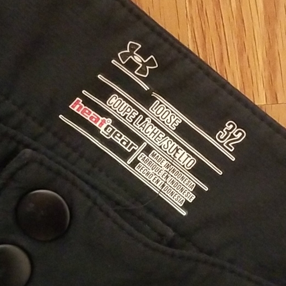 Under armour shorts size 32 - Picture 5 of 6
